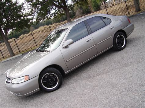 Pimped out 2000 nissan sentra