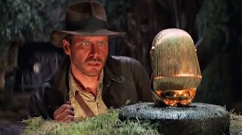 Indiana Jones: Raiders of the Lost Ark (1981) Review - HubPages