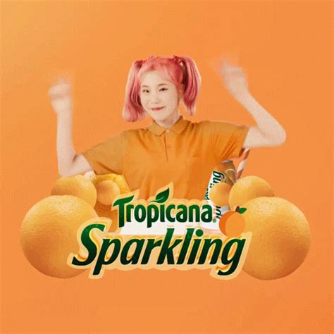 An Tropicana-JooE appreciation post ( ‿ ) | Momoland🎫🎡 Amino