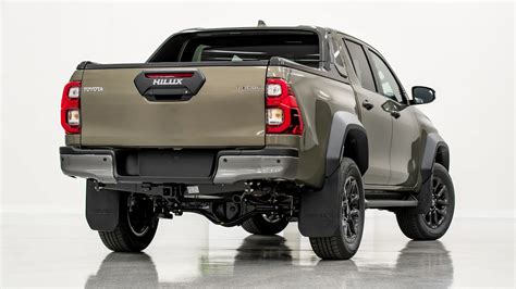 √2024 Toyota HiLux and Fortuner to receive hybrid power next year ...