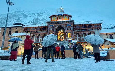 Badrinath Temple: History, Timings, Pooja, Festival & Best Time