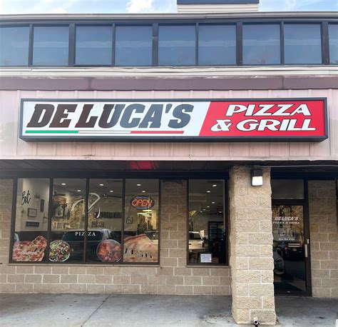 De Luca's Pizza and Grill is Now Open in Voorhees - South Jersey Food Scene