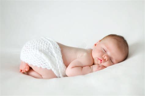 399,402 Newborn Baby Stock Photos - Free & Royalty-Free Stock Photos ...