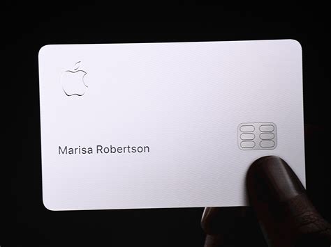 New Apple Goldman Sachs Credit Card Now Available to Thousands - Bloomberg