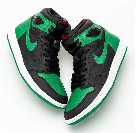 Air Jordan 1 Retro High OG "Pine Green 2.0" | [Release Details]