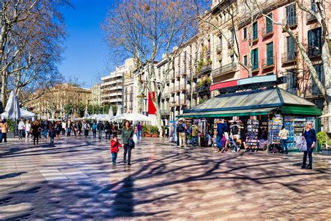 10 Most Popular Streets in Barcelona - Take a Walk Down Barcelona's ...