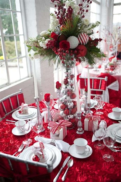 Christmas centerpieces – festive table decoration ideas with flowers