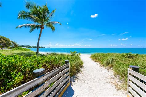 Guide to the Marathon Florida Beaches