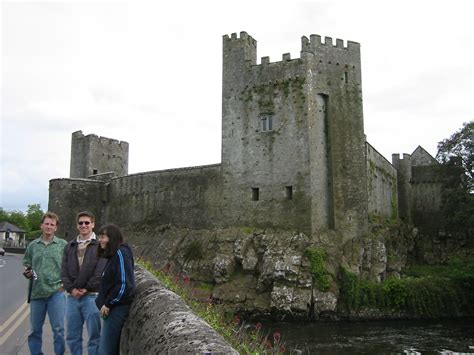 Cahir Castle - Castles Photo (551238) - Fanpop