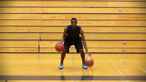 BASKETBALL DRIBBLE DRILL : Two Ball Drill "Alternating Double Dribble ...