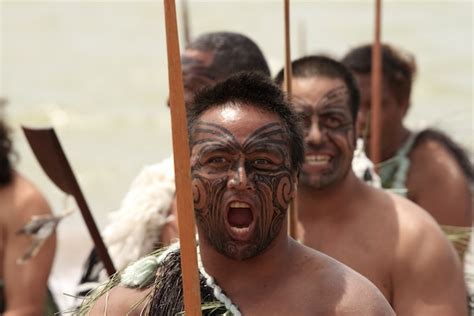 Notes & Comments - The Maori People | The Review of Religions