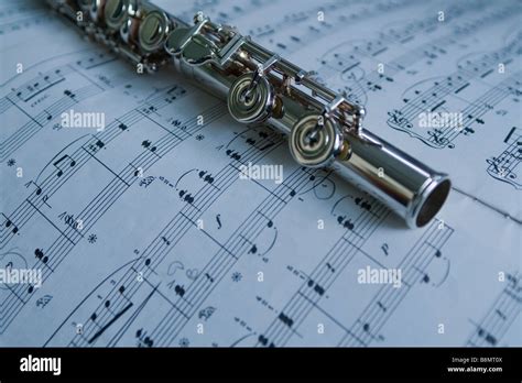 Ledger lines hi-res stock photography and images - Alamy