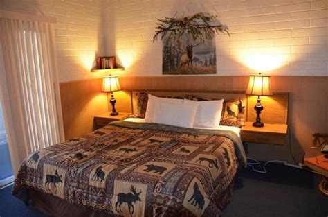 SIERRA LODGE $65 ($̶7̶3̶) - Updated 2020 Prices & Hotel Reviews - Three ...