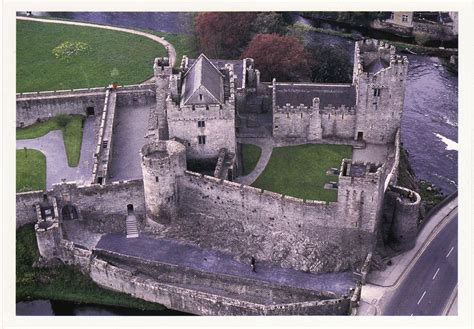 Cahir Castle, Ireland (Irish: Caisleán na Cathrach), one of the largest ...