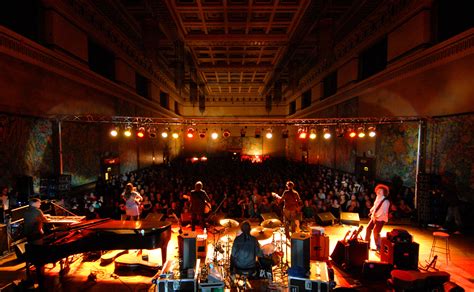 Brangwyn Hall, Swansea - 26 Feb 2009 (c) Graham Harries (www ...