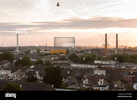 Croydon skyline hi-res stock photography and images - Alamy