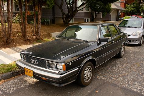 OLD PARKED CARS.: 1982 Audi 4000.