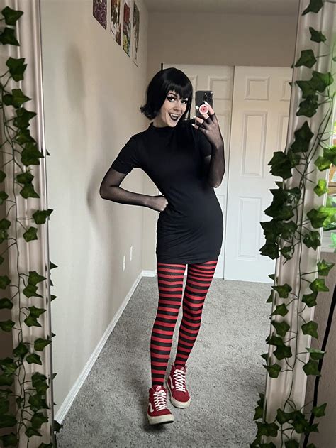 Mavis from Hotel Transylvania : r/cosplaygirls