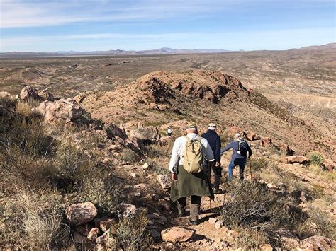 HIKING & OUTDOORS - Picacho Mountain