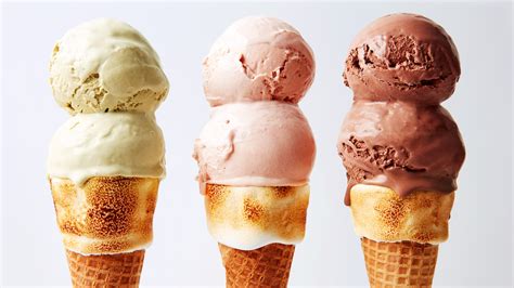 How to Make Toasted Marshmallow-Fluff-Dipped Ice Cream Cones | Epicurious