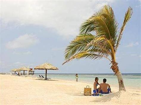 Holiday Inn Resort Montego Bay All Inclusive, Montego Bay | Best Price ...