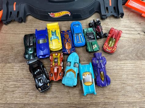 Hot Wheels Ultimate Garage, Hobbies & Toys, Toys & Games on Carousell