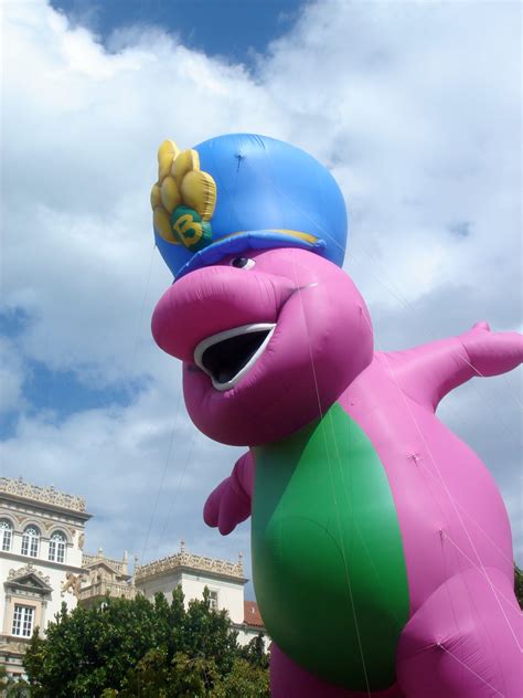 Barney Parade Balloon, 45'