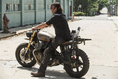 What Motorcycle Does Daryl Dixon Ride | Reviewmotors.co