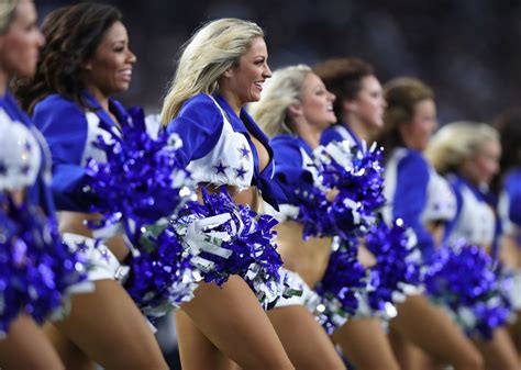 Look: Dallas Cowboys Cheerleaders Release Swimsuit Calendar Photos ...