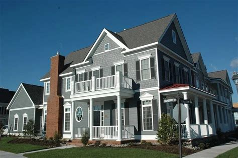 9 Classic Sterling Gray Siding Design Ideas | Allura USA