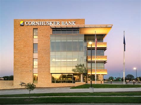 Cornhusker Bank Corporate Bank Center | Sinclair Hille Architects ...