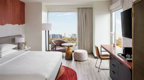 Buckhead Hotel Rooms & Suites | Hyatt Centric Buckhead Atlanta