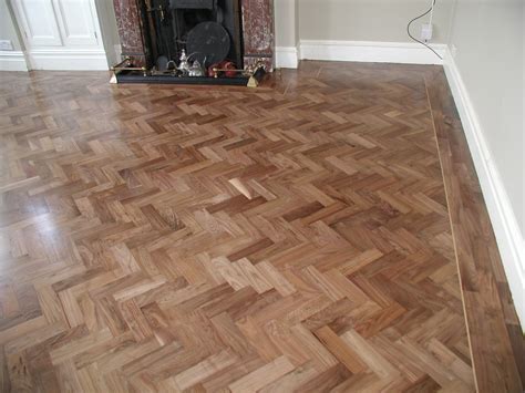 Acacia Wooden Floors: Herringbone Parquet - The Sequel