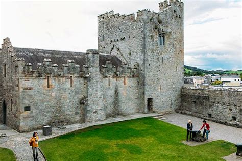 See the Irish castle where Matt Damon and Ben Affleck's new movie is ...