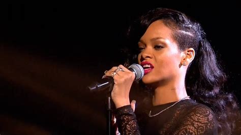 Rihanna diamonds acoustic - passauu