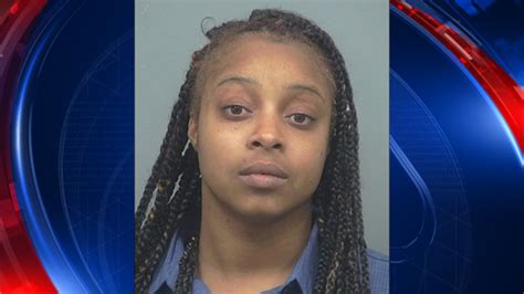 Police: Woman wore Waffle House uniform while stealing packages | FOX 5 ...