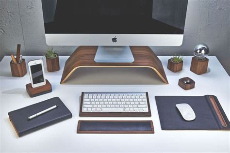 Invest In Exclusive Luxury Desk Accessories For Office – City Of El Cenizo