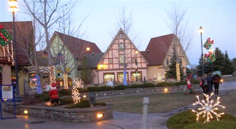 Free Photos Online: Frankenmuth christmas lights