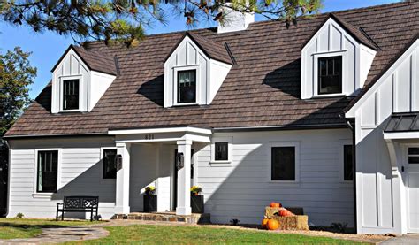 5 Spectacular Ranch Style House Colors with Brown Roof | Brava Roof Tile