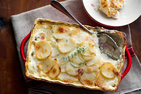 Potato-bacon gratin | WizardRecipes