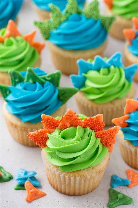 Easy Homemade Dinosaur Cupcakes | The First Year