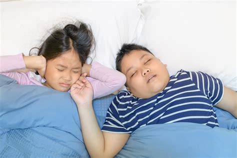 Can You Snore With Your Mouth Closed? – Snoring Devices Australia