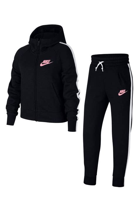 Girls Nike Tracksuit - Black | Tracksuit, Girls tracksuit, Nike tracksuit