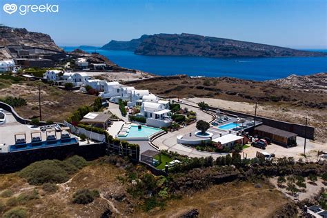 Oia Sunset Villas in Oia, Santorini | Greeka