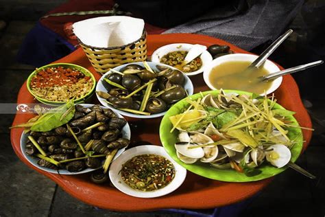 Top 5 Hanoi Street Food That You Should Try Out Once | ORIGIN VIETNAM