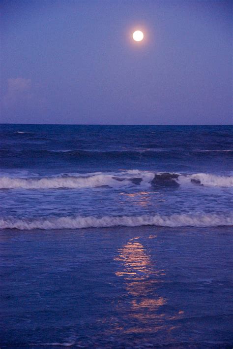 Full Moon Over The Ocean Photograph by Susanne Van Hulst