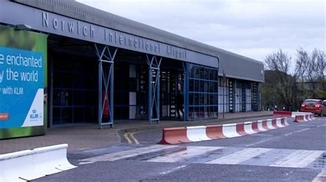 Norwich Airport expansion plan backed by city council - BBC News