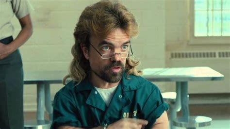 Anteojos de Eddie Plant (Peter Dinklage) en píxeles | Spotern