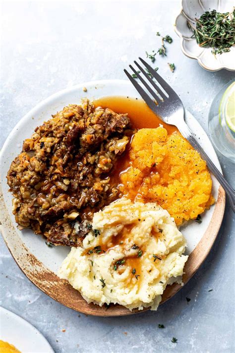 Vegan Haggis with Easy Ingredients - My Vegan Minimalist