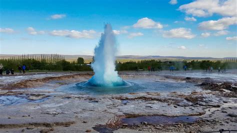 Geysir Strokkur Blesi - Haukadalur Valley Iceland - Hitched to Travel